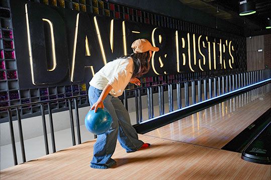 Dave & Buster’s Nitro Bowling Gallery
