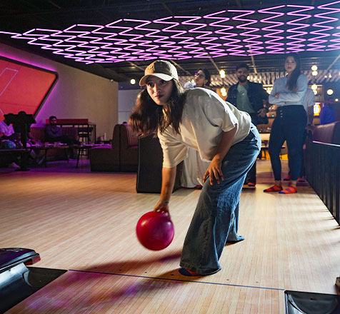 Play Bowling Game